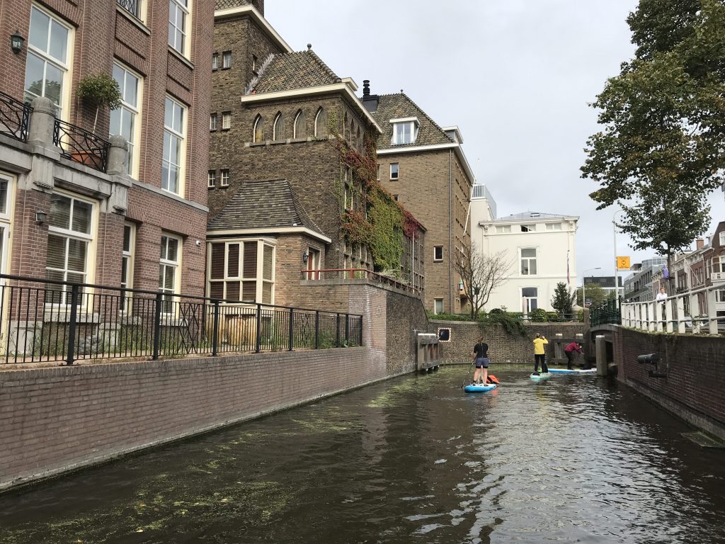 Paddeln macht Spass – Städte-Tour in Den Haag